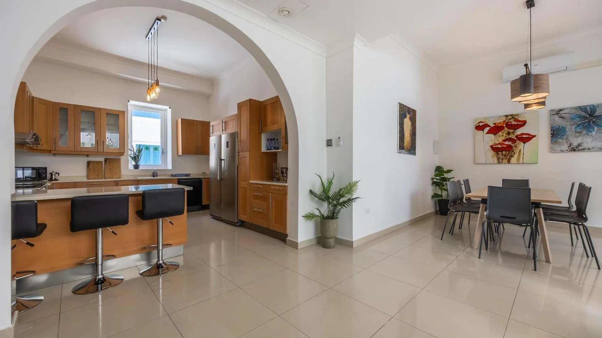 Hard To Come By - Modern & Huge House In Sliema Malta