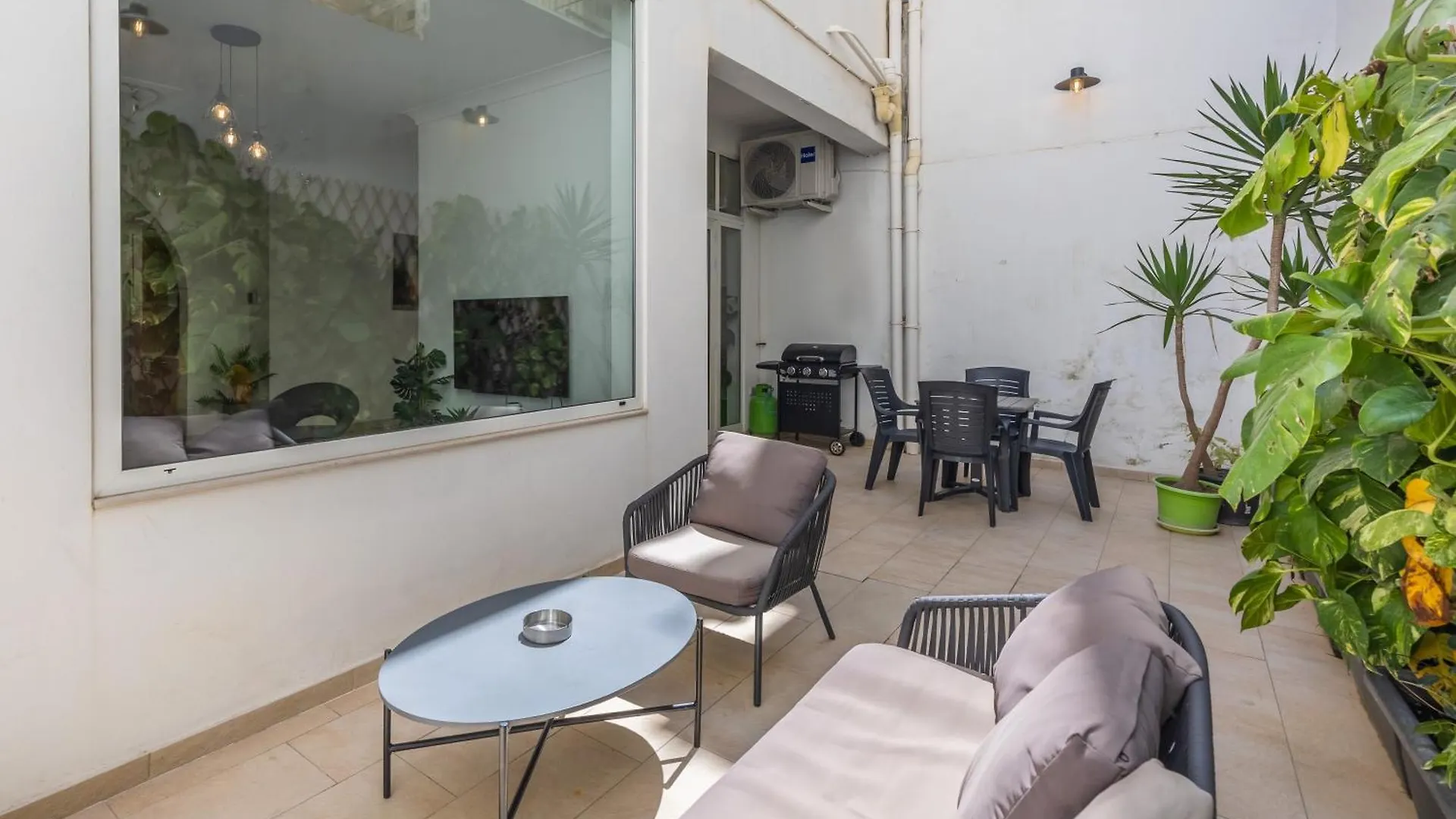 Hard To Come By - Modern & Huge House In Sliema